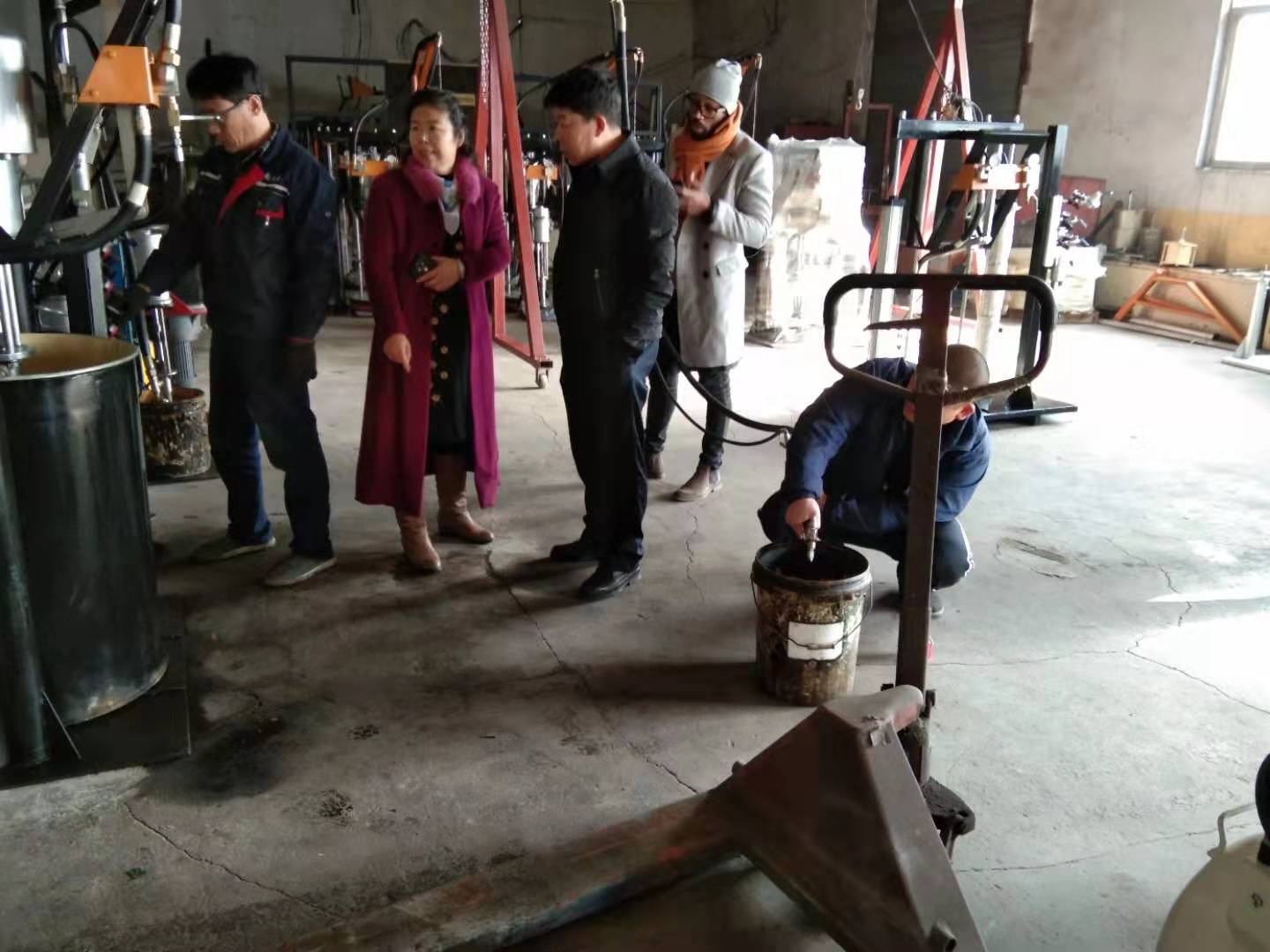 友人前來公司洽談業(yè)務(wù)！